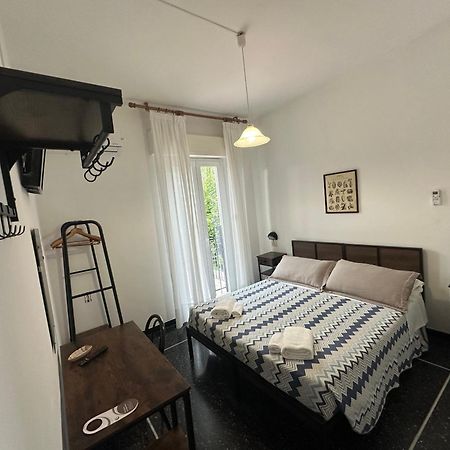 Hotel La Pineta Cogoleto Bagian luar foto