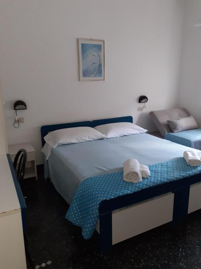 Hotel La Pineta Cogoleto Bagian luar foto