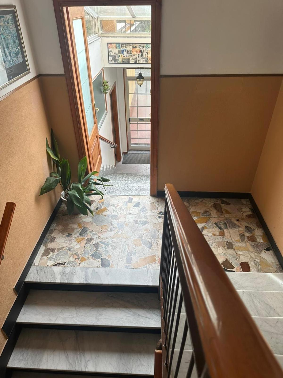 Hotel La Pineta Cogoleto Bagian luar foto