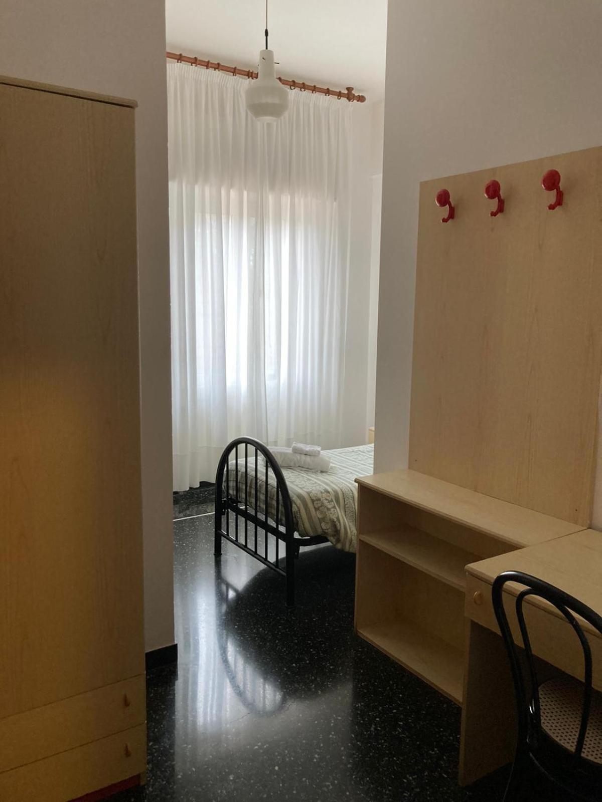Hotel La Pineta Cogoleto Bagian luar foto
