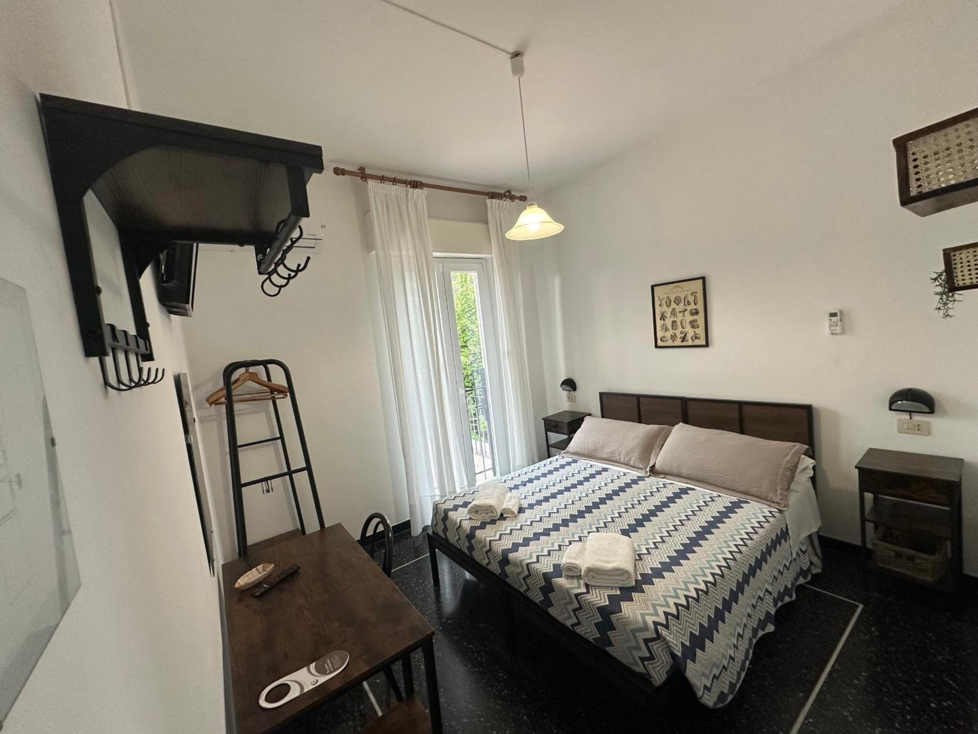 Hotel La Pineta Cogoleto Bagian luar foto